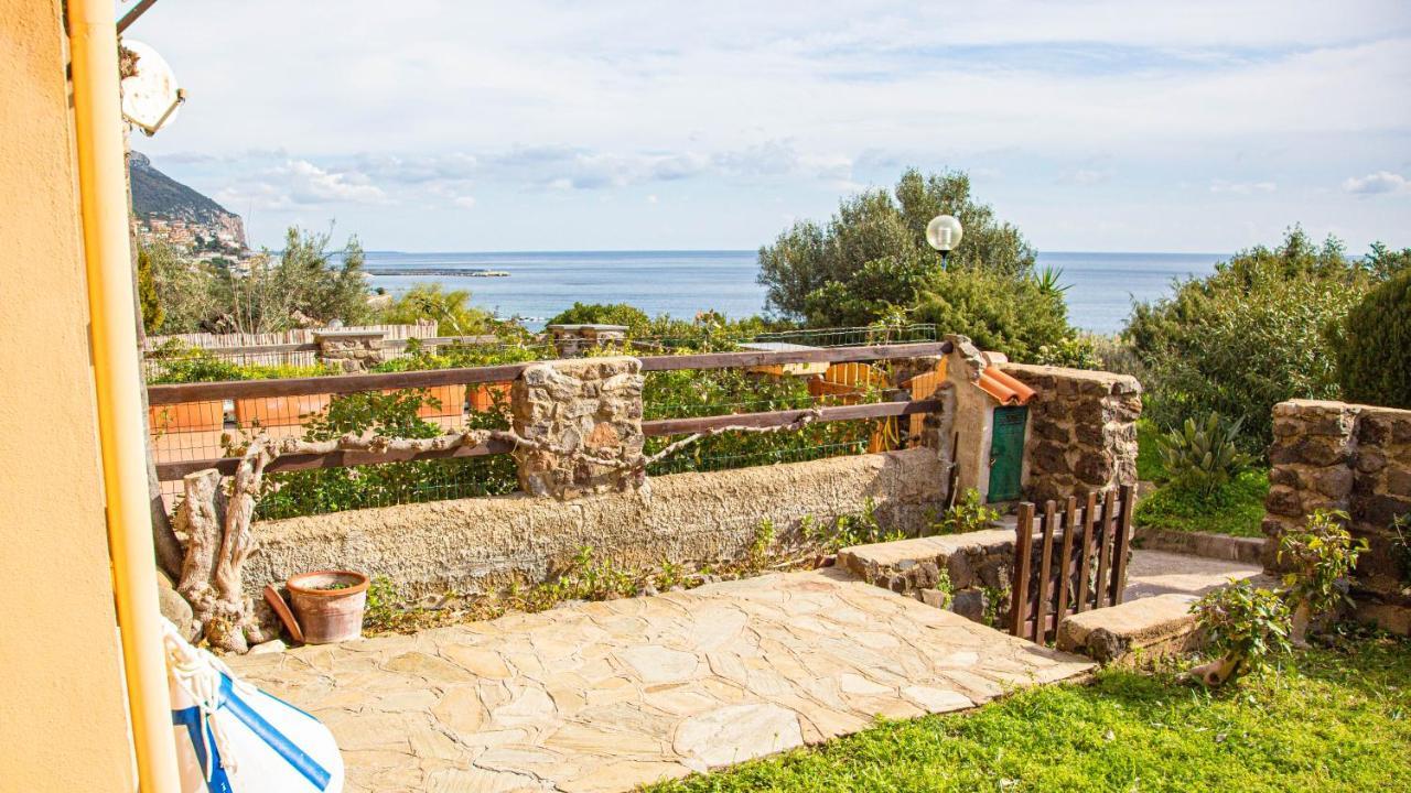 Casa Ariel Per 4, A Pochi Passi Dalla Spiaggia Iun R0963 Cala Gonone Buitenkant foto