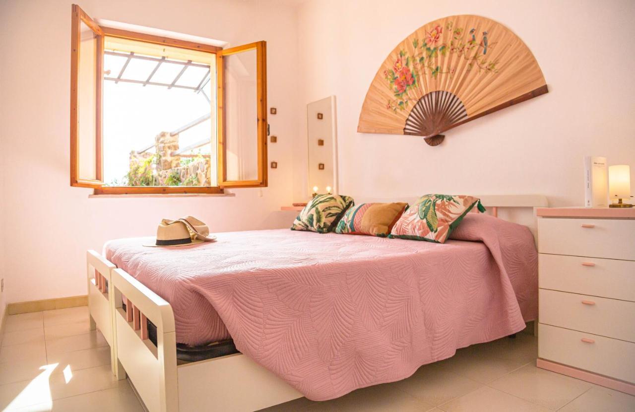 Casa Ariel Per 4, A Pochi Passi Dalla Spiaggia Iun R0963 Cala Gonone Buitenkant foto